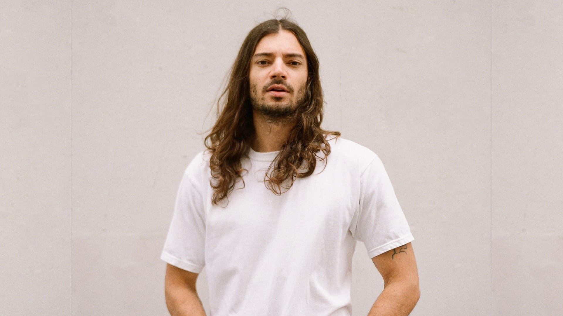 🔥 Lujipeka débarque à Angers le 21 mars 2026 ! Figure incontournable de la scène rap française, il revient avec une tournée monumentale. 🎤 Un concert unique à ne pas manquer, prends ta place ! 