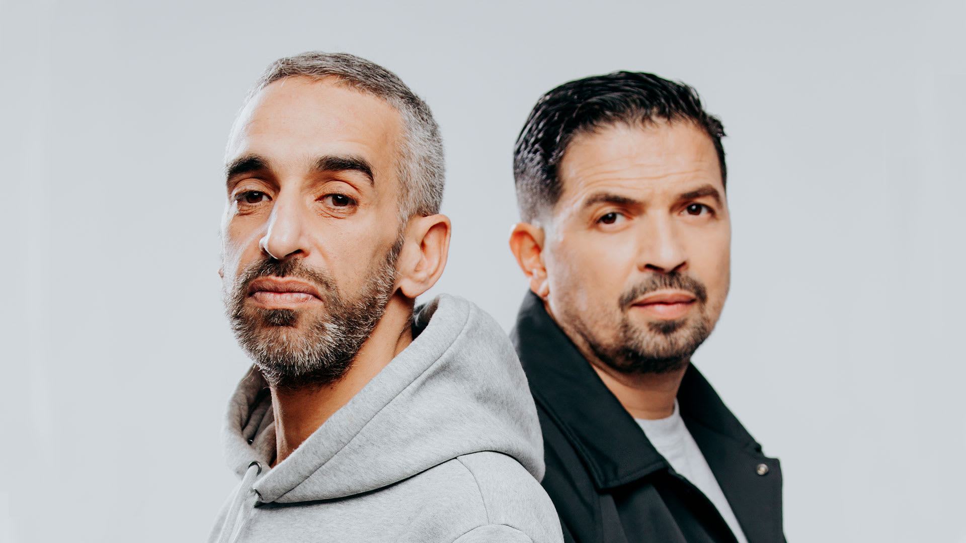 Le 9 avril à Montbrison, viens vivre l’énergie brute de Sniper en concert, entre rap authentique, textes marquants et flow légendaire. Places dispos pour une soirée rap intense et chargée d’émotions 🎶