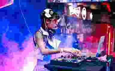 Blur Background