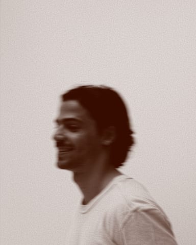 Lorenzo R.