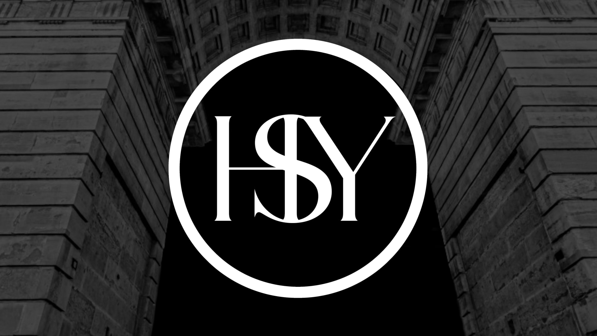 Housology @ Darcy Comédie Club