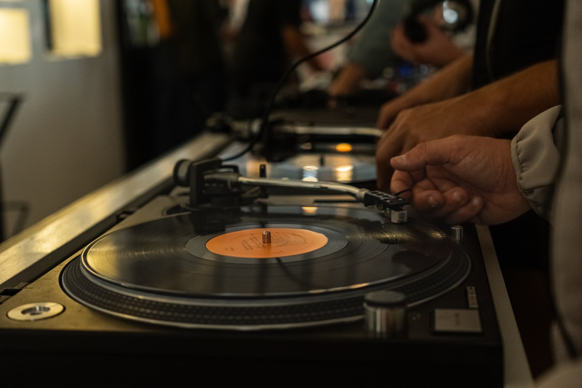Yoyaku Instore Session With Cailin & Eulalie