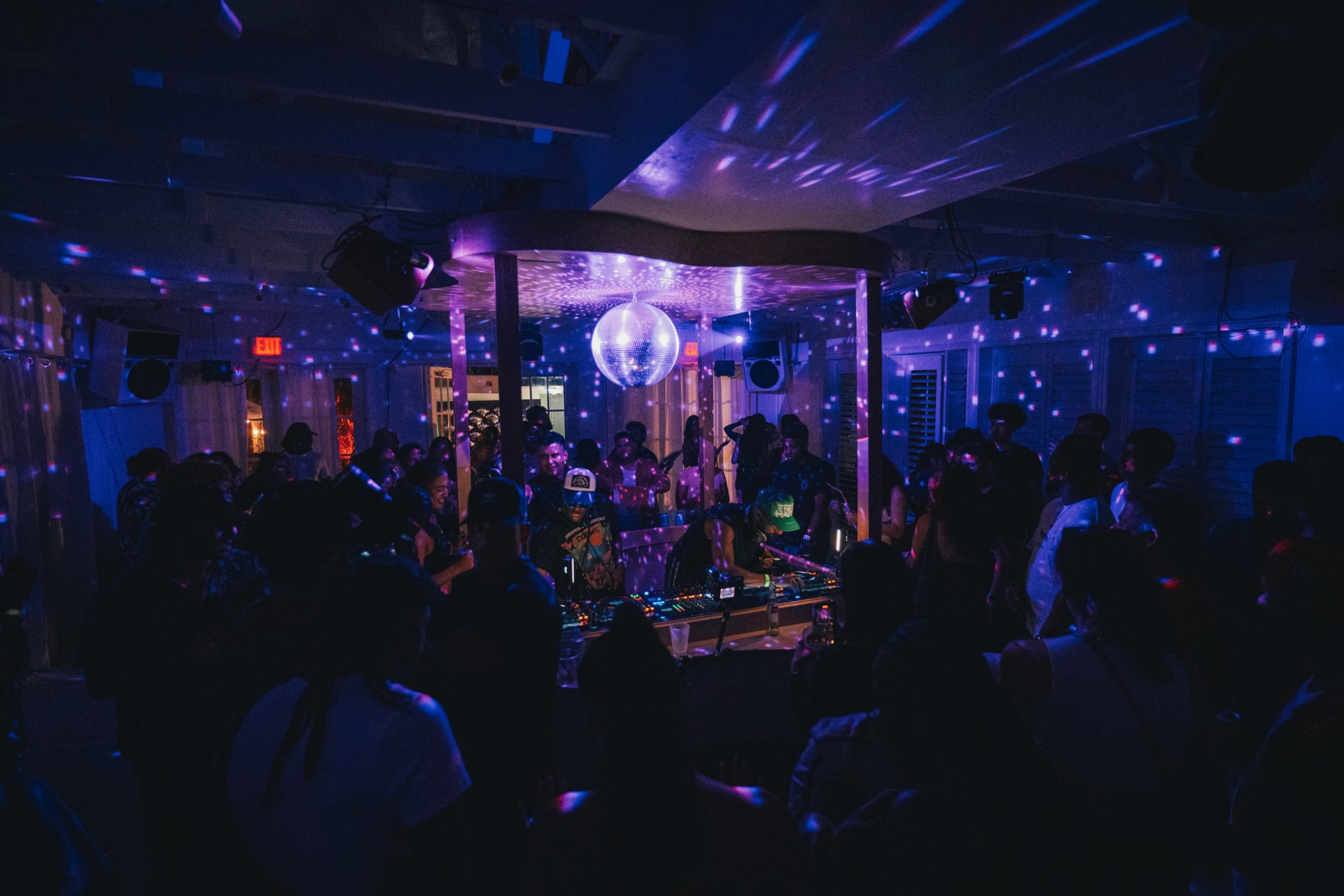 3d Disco Ft. Kamcoco, Milagros Espada, Rafaella Sangalli