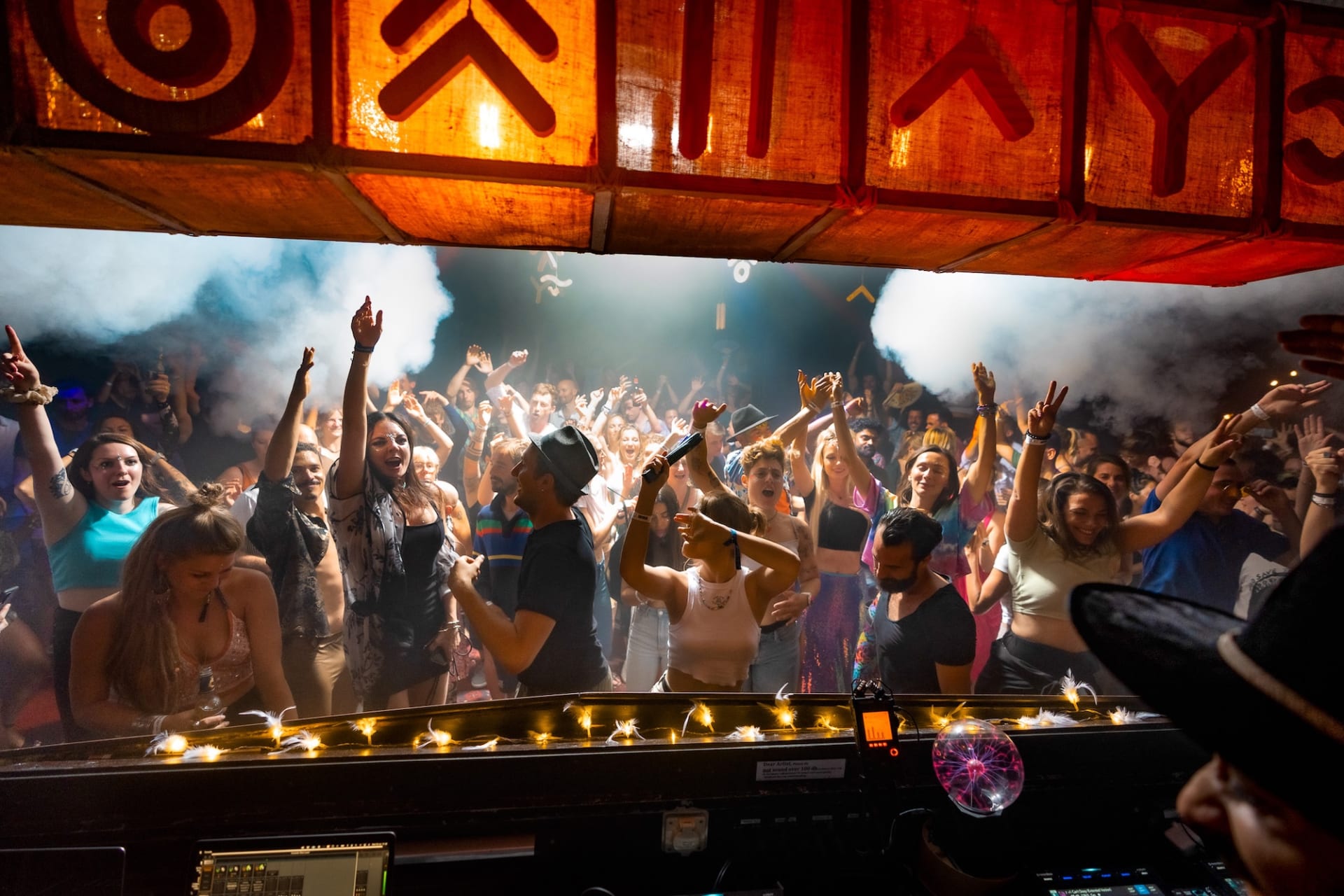 7 Vibes Journey In Zurich ::: Instinct