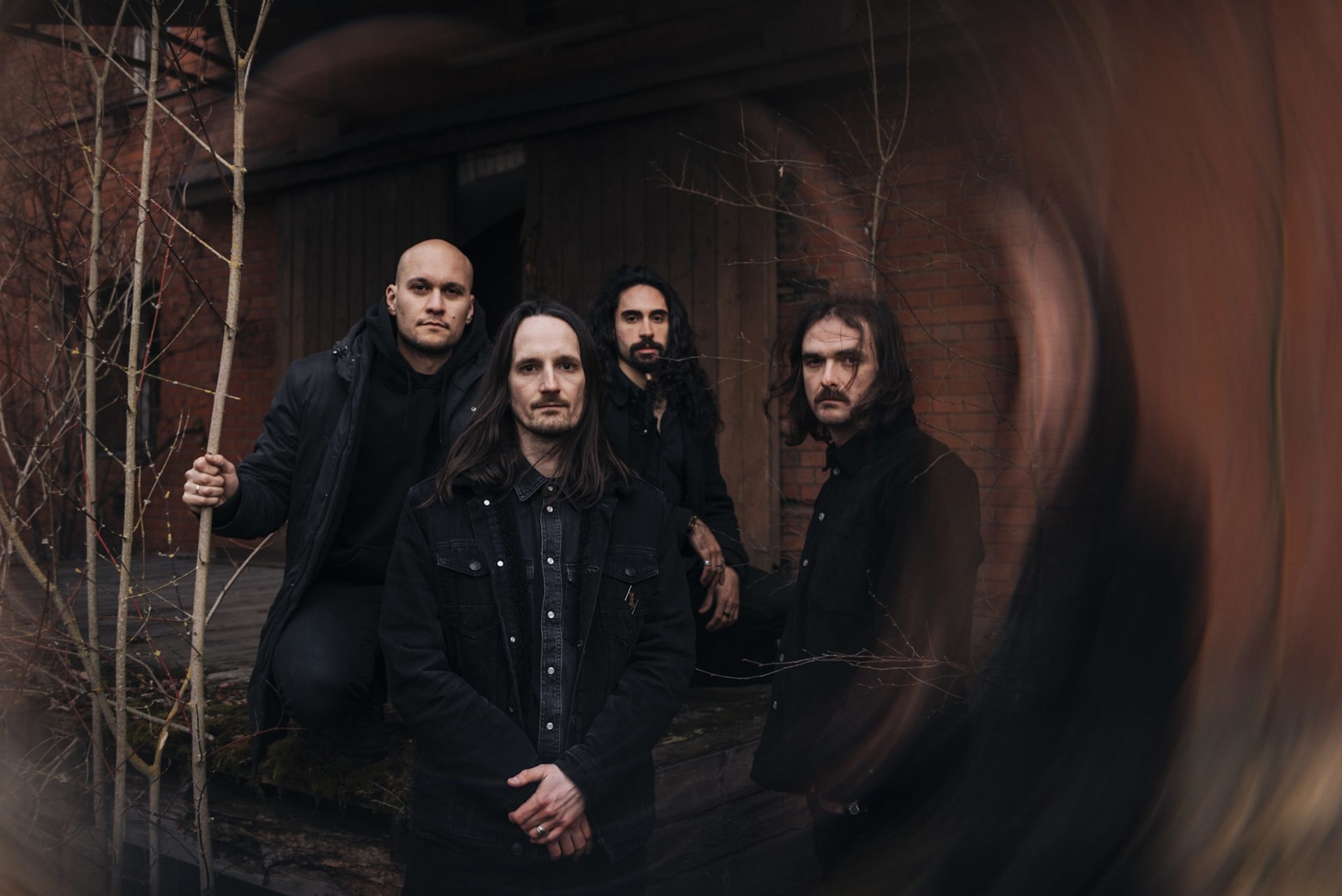 Der Weg Einer Freiheit + Toward The Throne