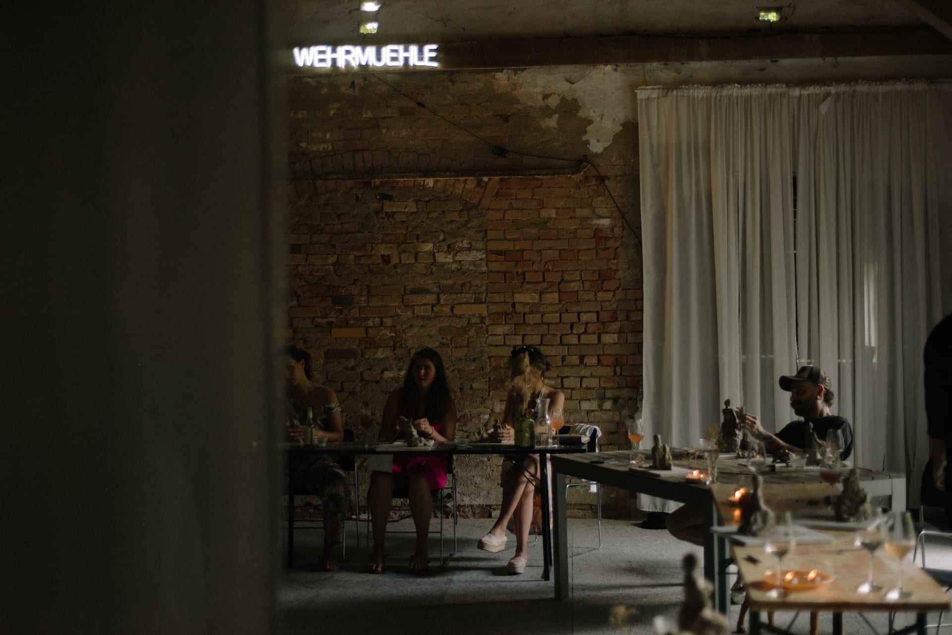 Clay.Nights | Unique Sculpture & Wine Experience