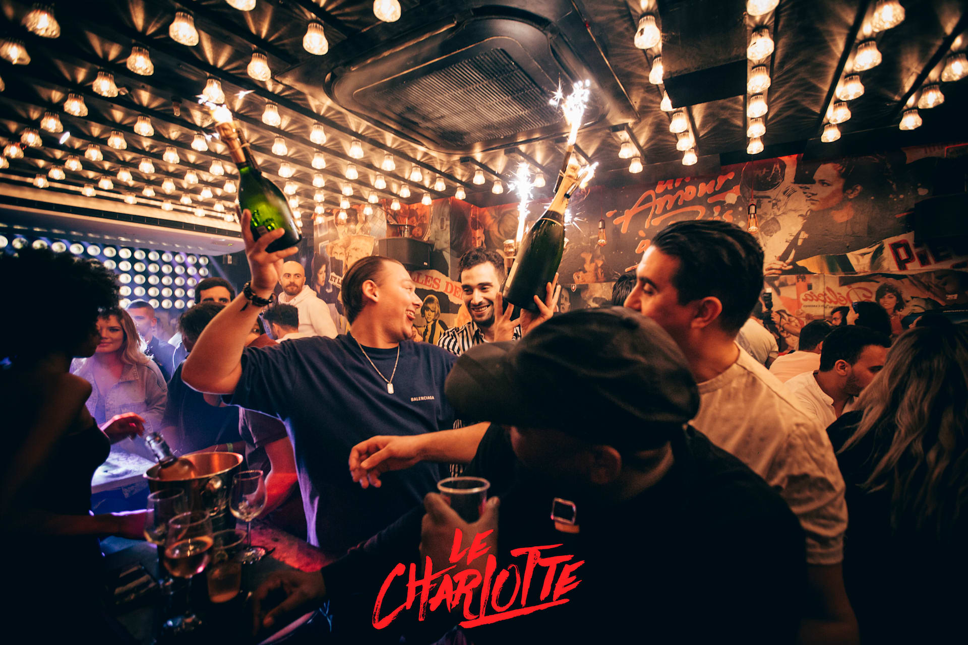 Velvet Seduction – Free Entrance