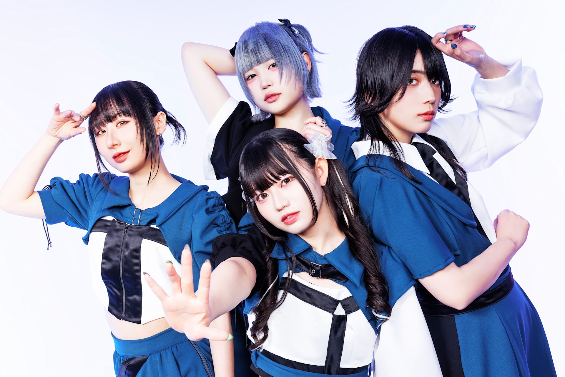 Broken By The Scream -Paris-