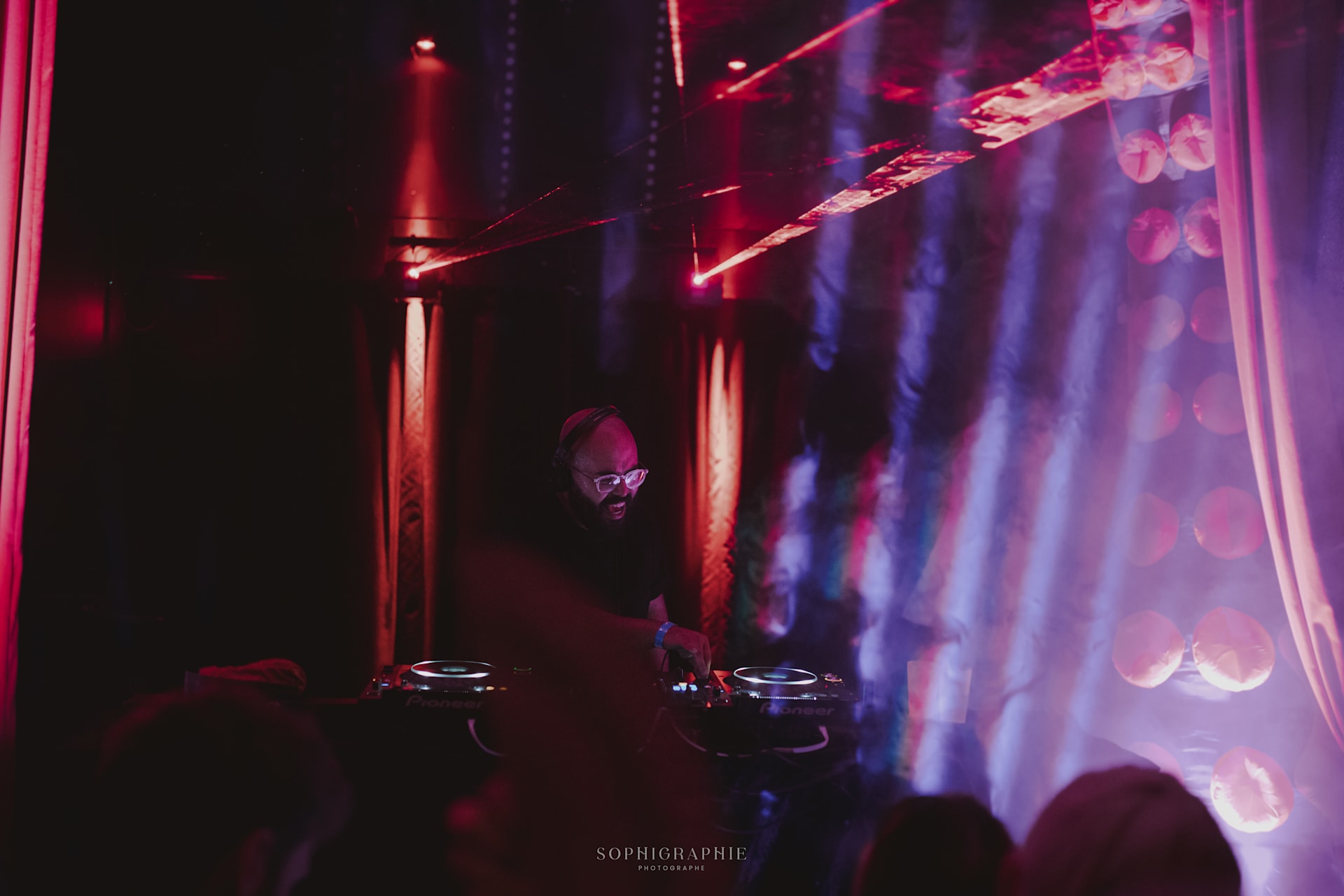 Plastic Bienvenue À La Finca W/ Peut Etre, Apu, Seliph &+