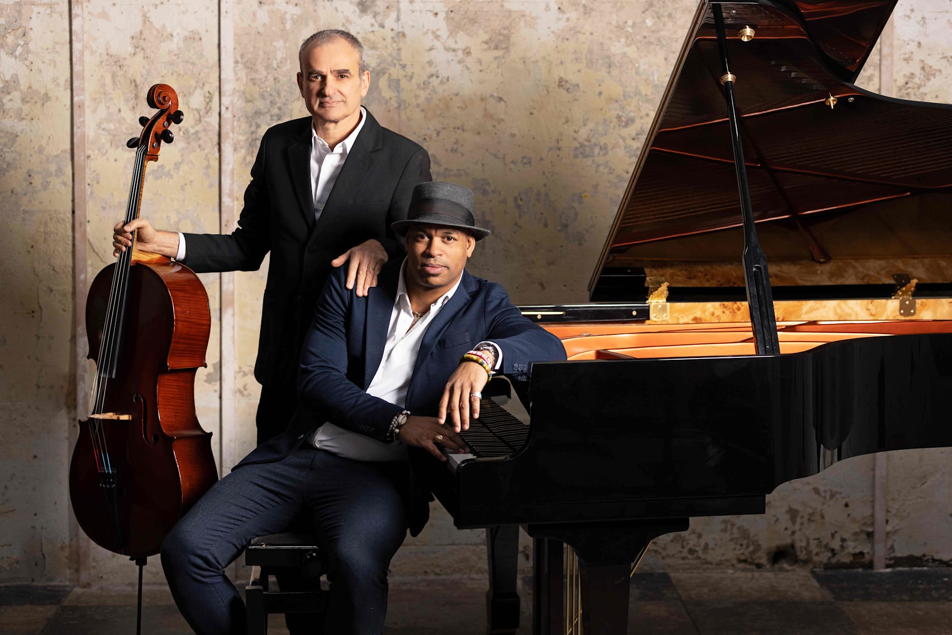 Roberto Fonseca & Vincent Segal - Massy