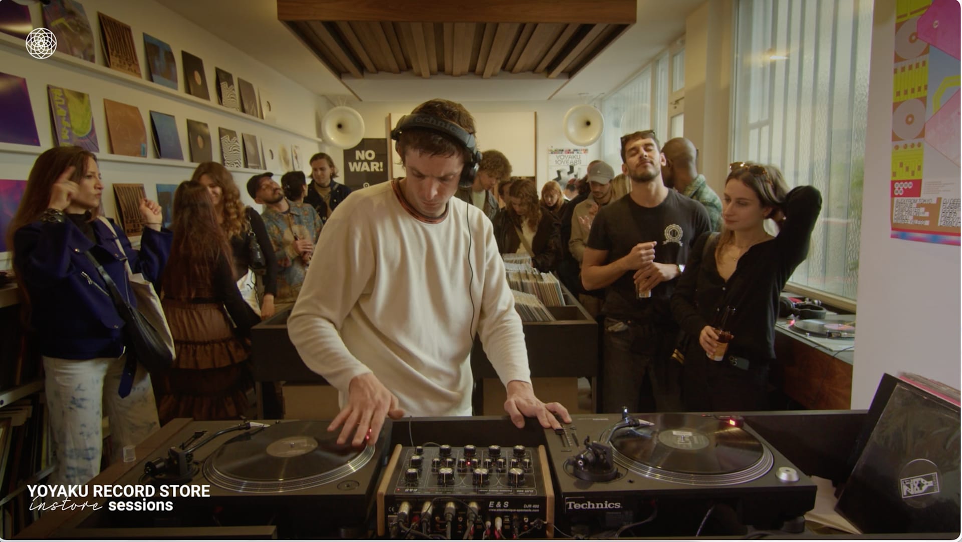 Slapfunk Yoyaku Instore Session Garrett David  &Secret Guest