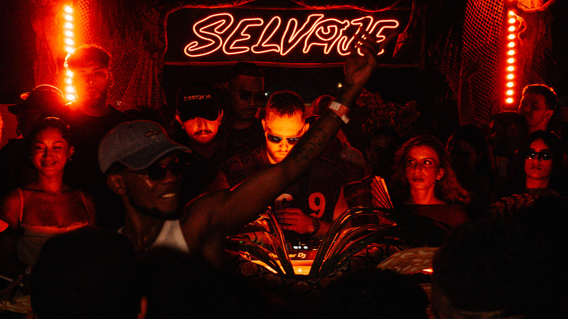 Selvaje & Spice Party Na Lapa - Reggaeton X Baile Funk