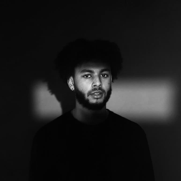 Casa Ata: Arthur Nozen, Matteo Diop, Singi