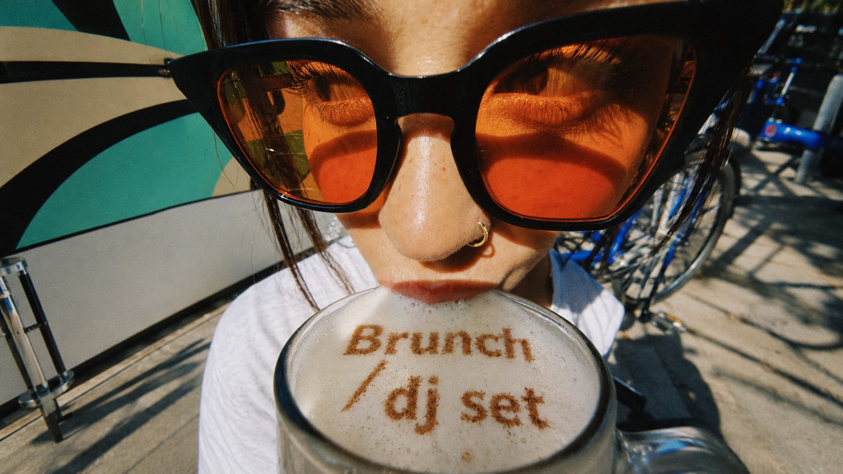 Festive Brunch & Djset.