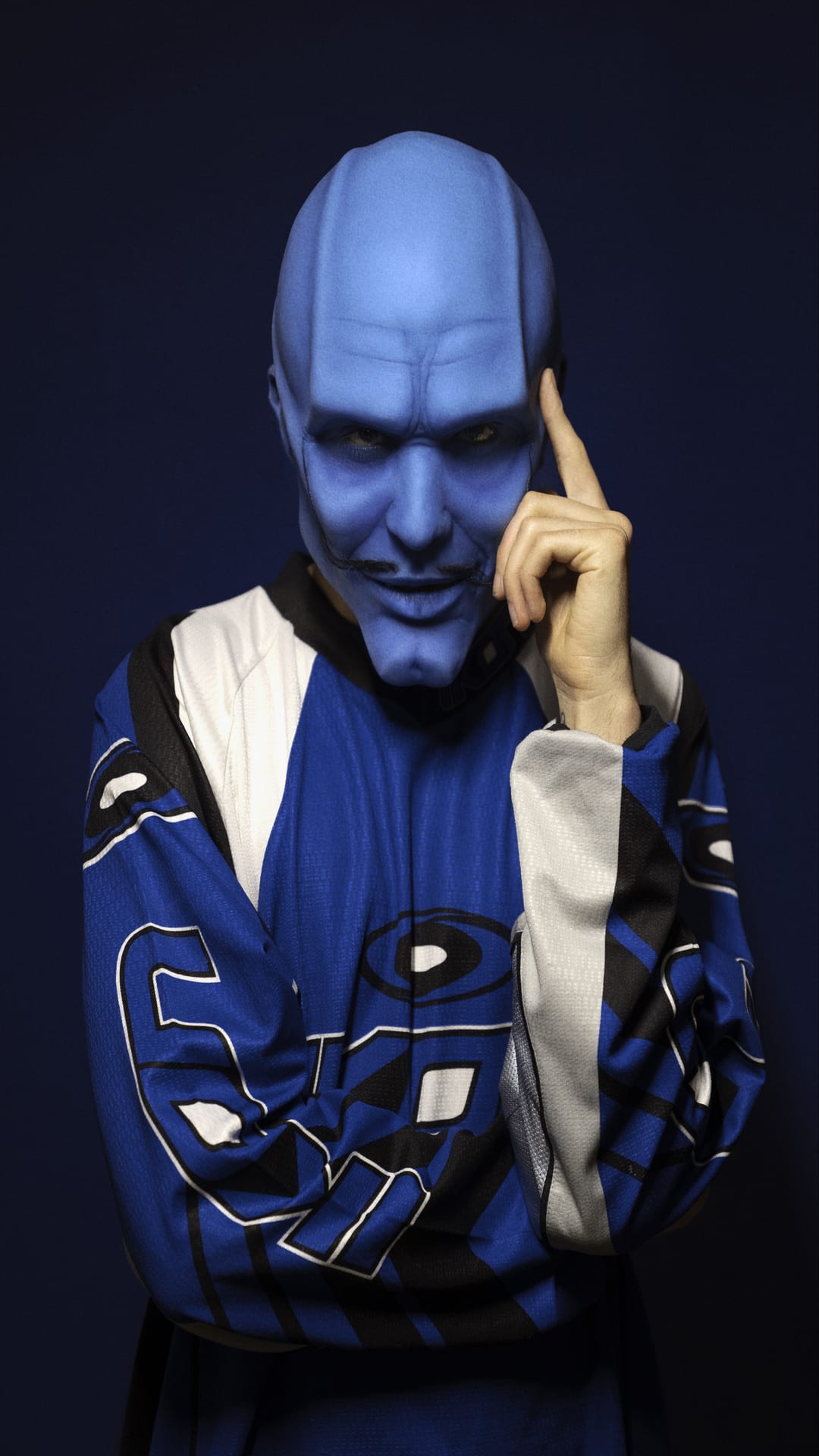 Blue Night W/ Esteban Desigual