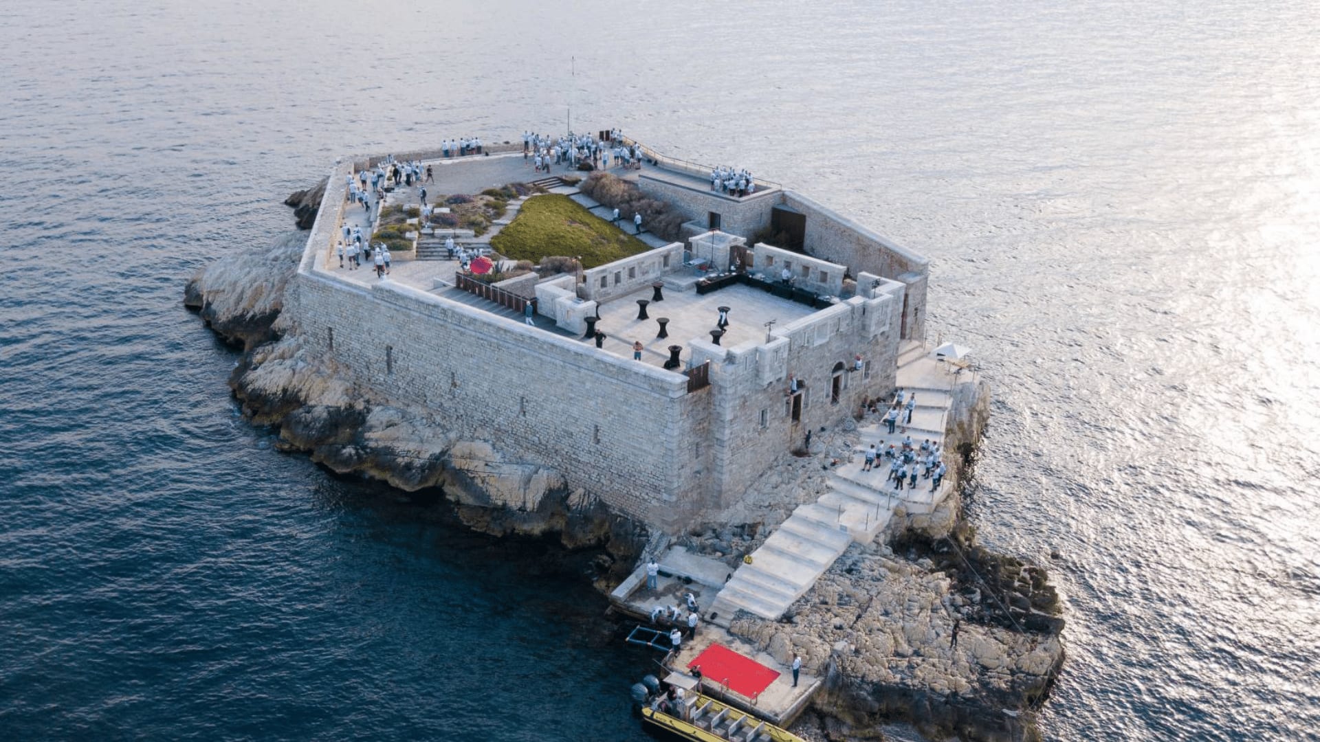 Les Jardins Suspendus Sur L'île Degaby