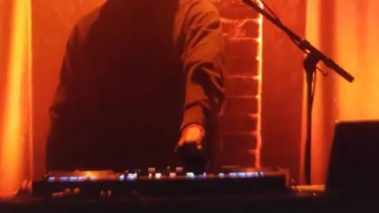 Juicy Fruit X Mama Shelter Paris East