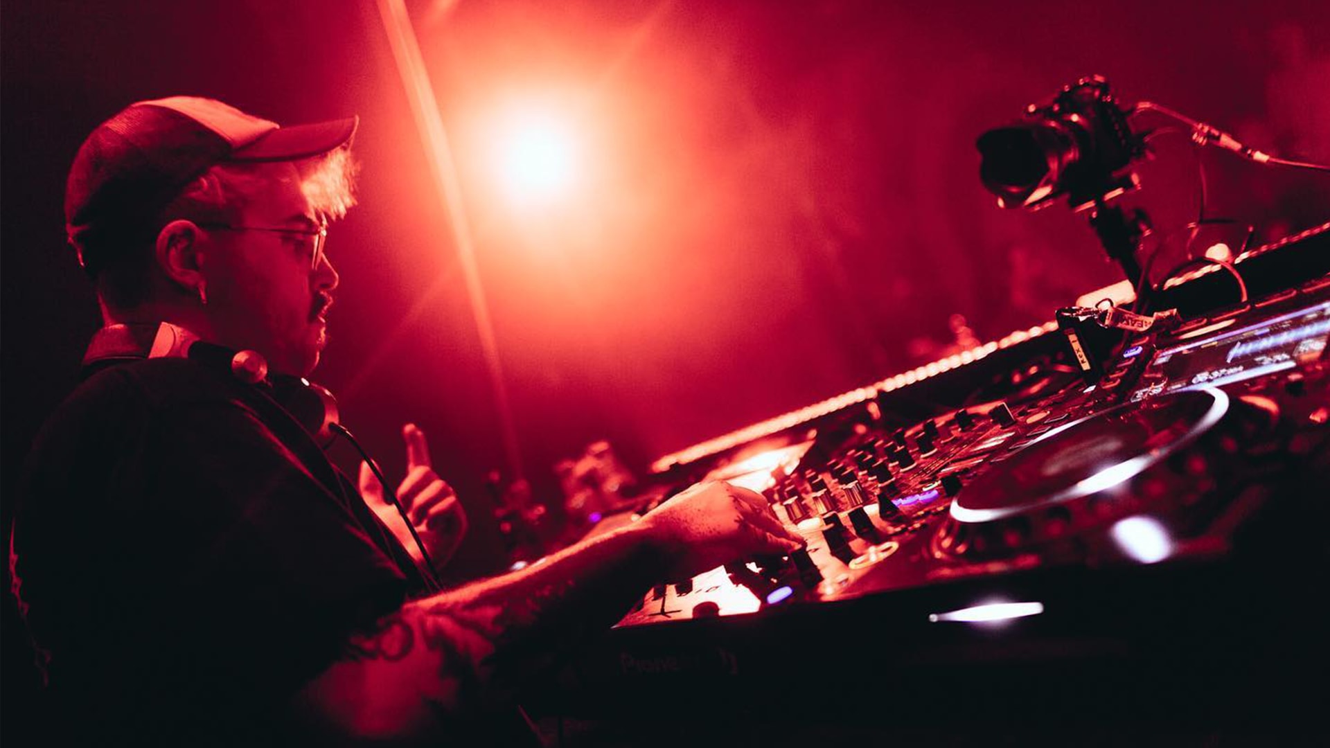 Playground 10 Years : Martin Noise / Local Suicide / Neskeh