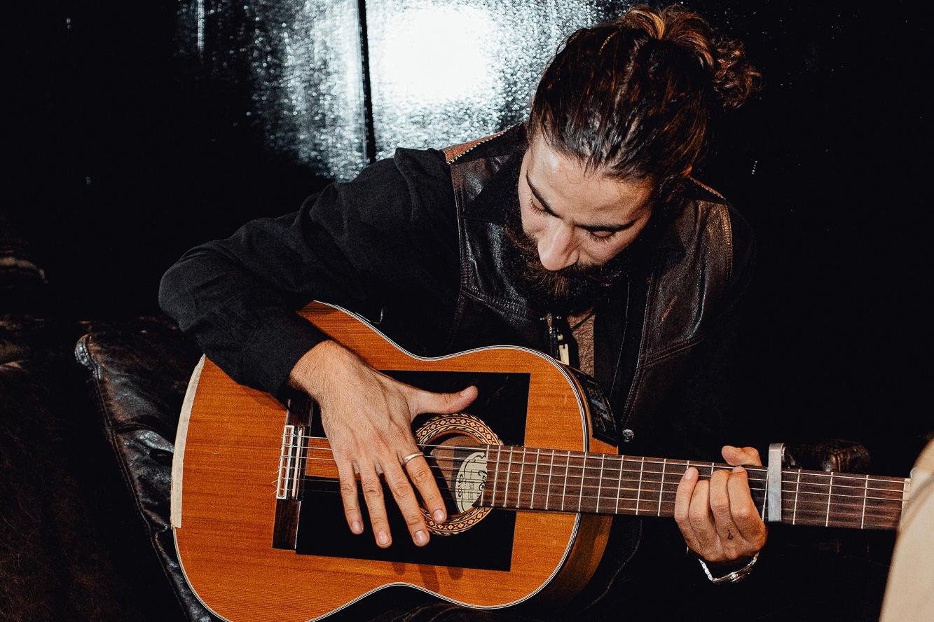 Massinissa Announ & Band - Nonsense Live