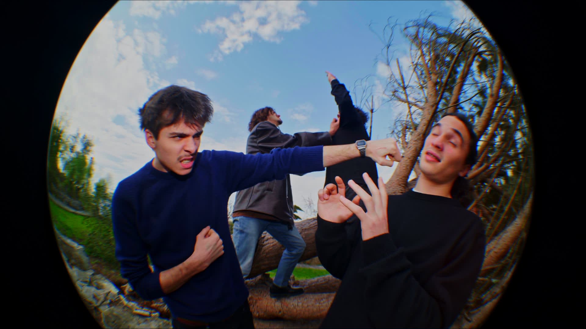 Albatroz + Soda Cáustica