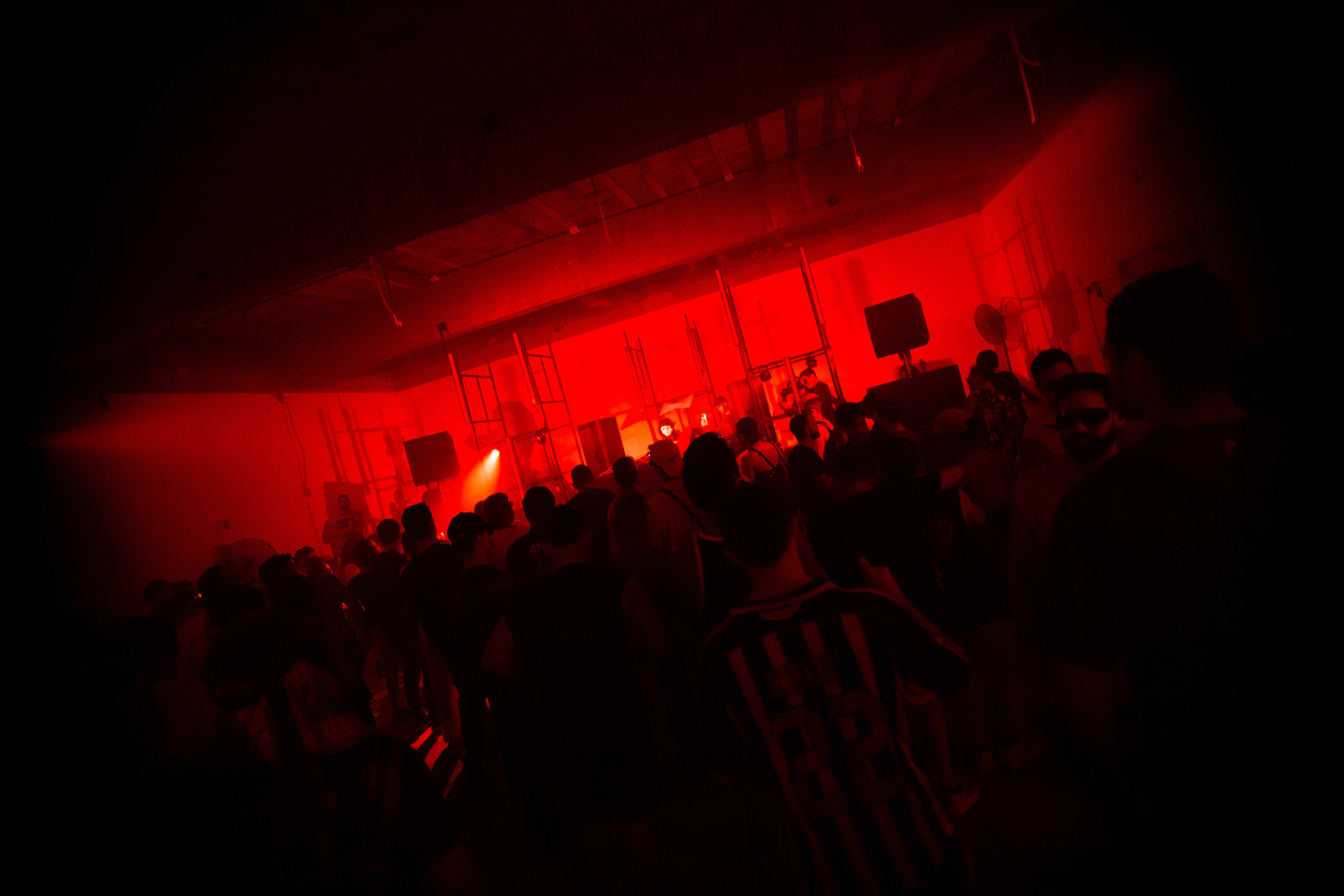 FABRIKA ROOM