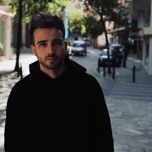 Adrian Román