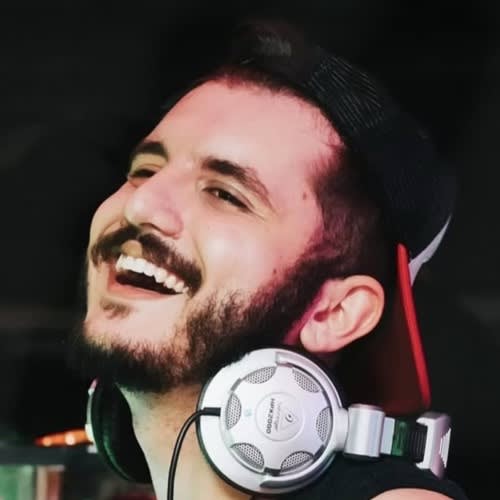 JAUM