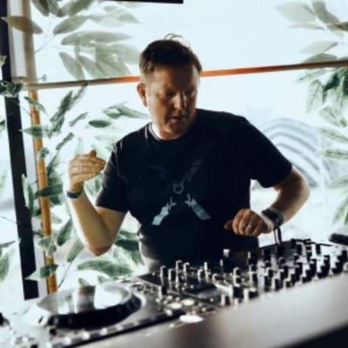 Steve Parry