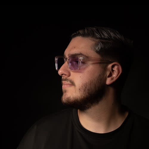 ALEX V