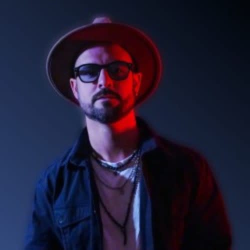 Kev Lavigne