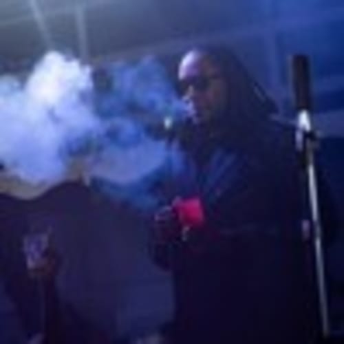 DJ N9NE971