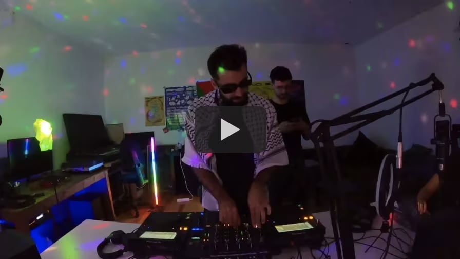 Radio Quantica - Phasos B2b Neuralechoplex