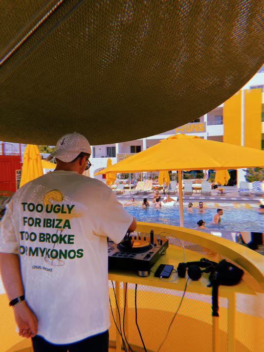Poolside Session - Ibiza