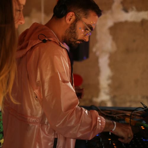 hugo (cindy K • dep en dep)