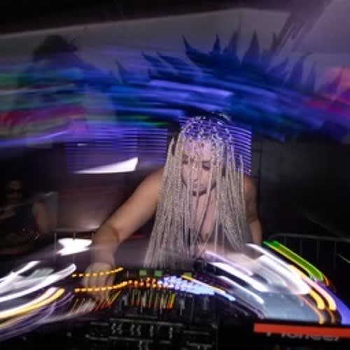 Dj.Mama J