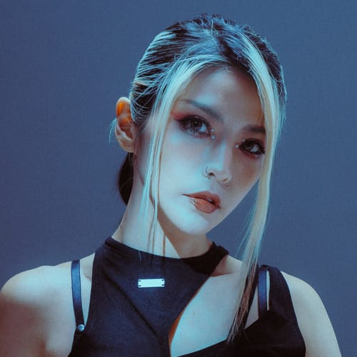 Molly Lin