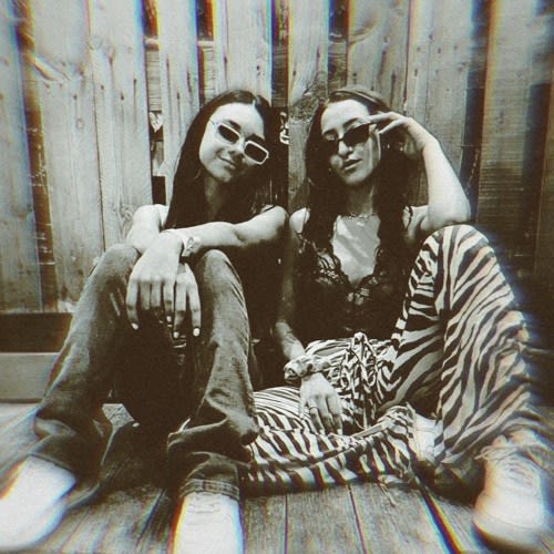 Yass & Mali