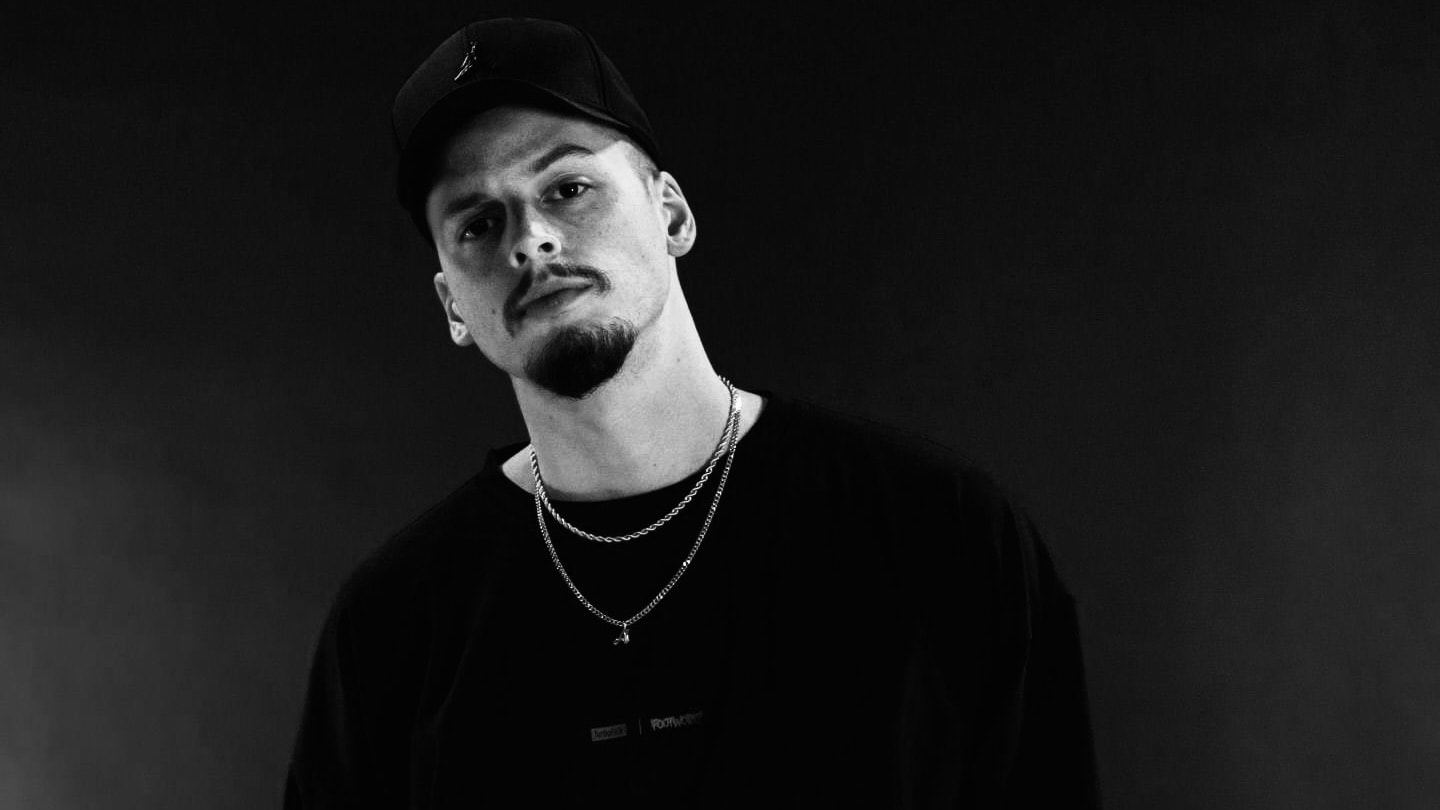 Casa Ata: Dimitri J, Marco Ursino, Max Rey