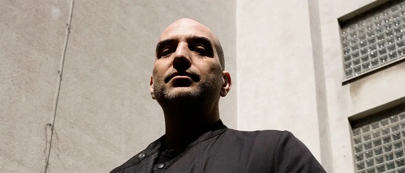 La Cuenta Por Favor W/ Marc Houle, Agathe Mougin, Remain