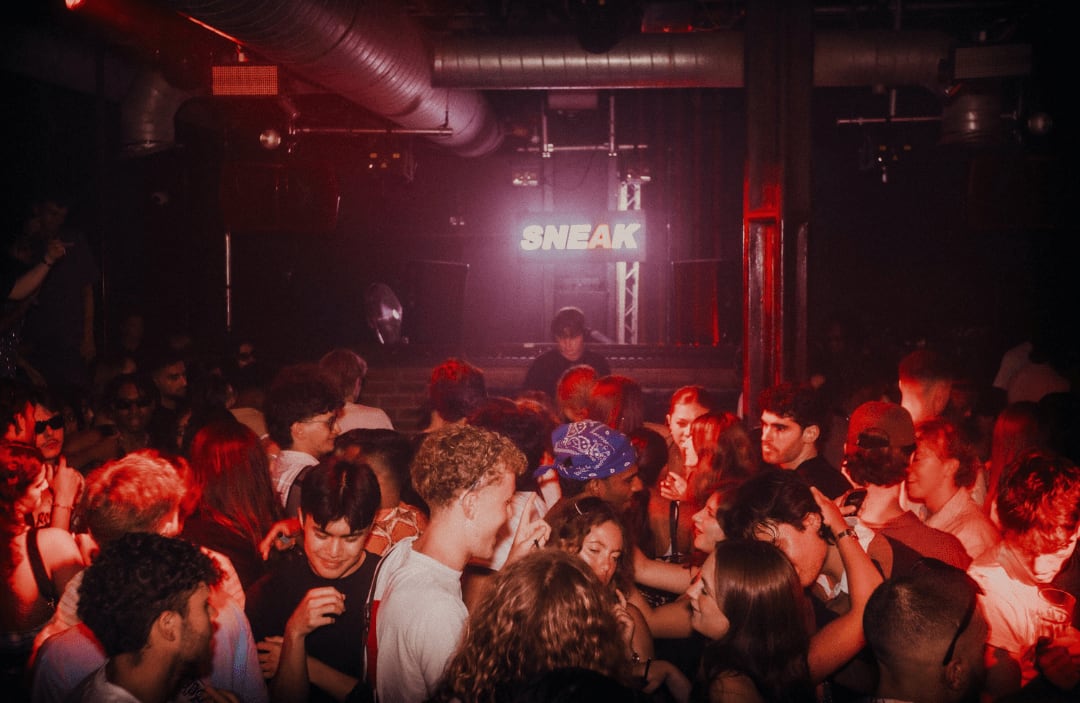 Sneak Rave