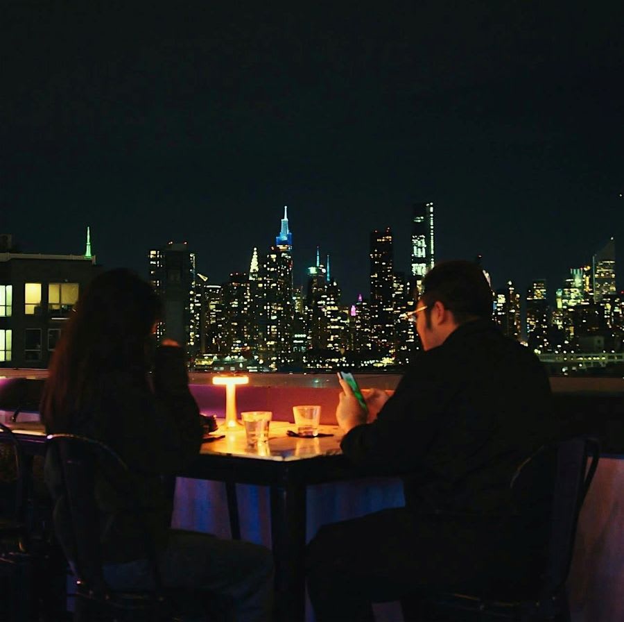 Skybar Rooftop Thanksgiving Eve Long Island City's Holiday Party