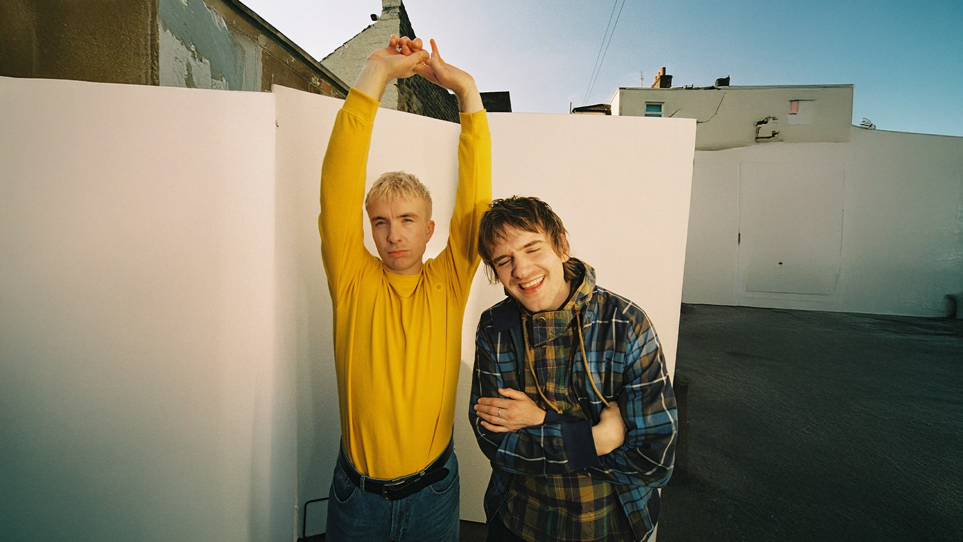 Good Neighbours (Free Entry)