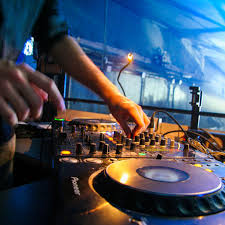 Vendredi / Cours & Soiree Salsa - Club / Terrasse Paris