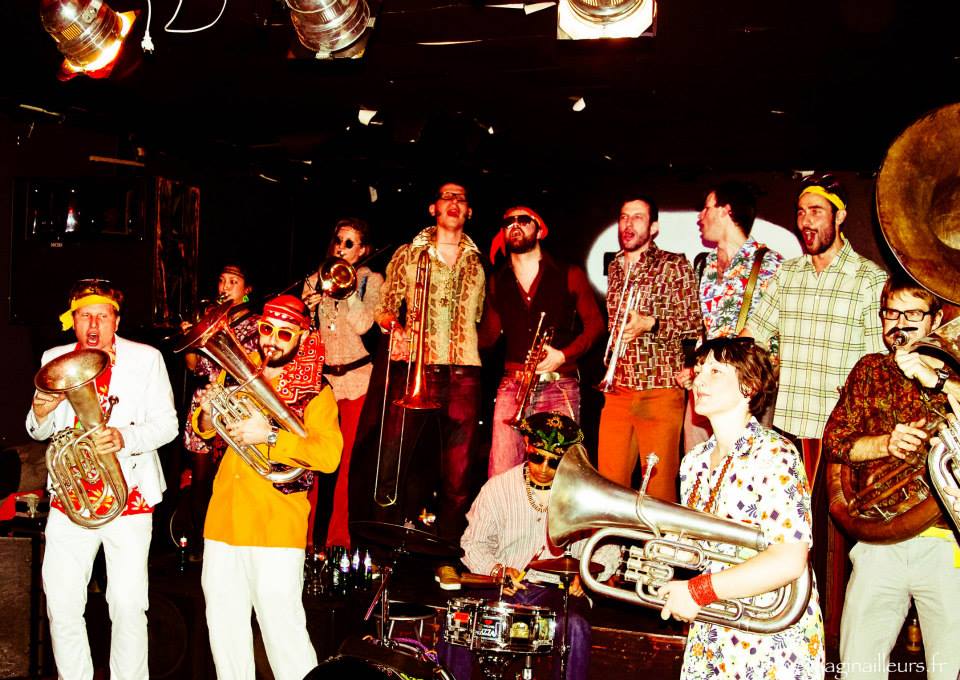 Fanfare - Mouette Et Charbons