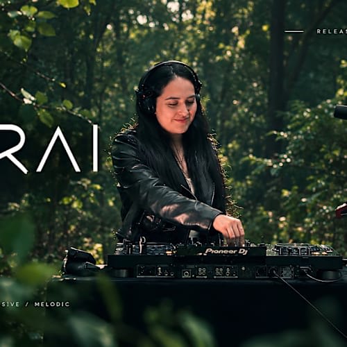 MIRAI - Melodic & Progressive House Mix | DJ Set with Live Vocals | Record Hub |