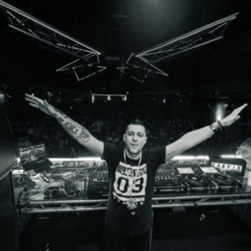 Wakan DJ