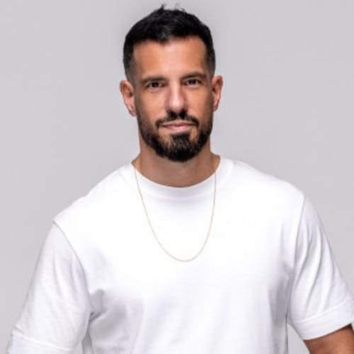 Sagi Kariv