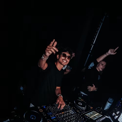 DJ BOY
