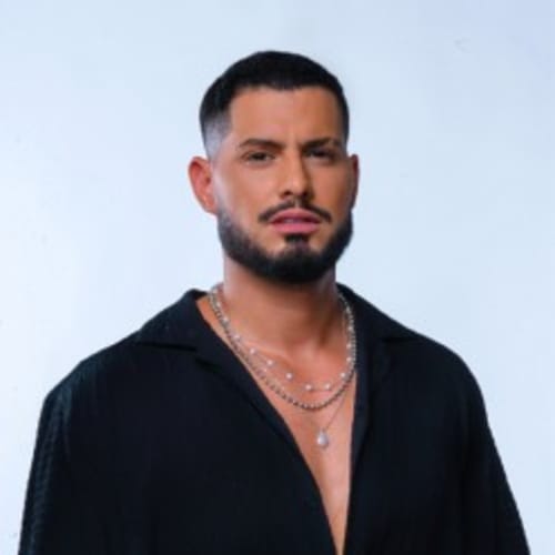 Gustavo Mota