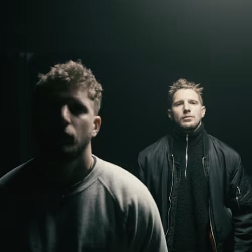 𝙏𝙬𝙤𝙆𝙞𝙠𝙨